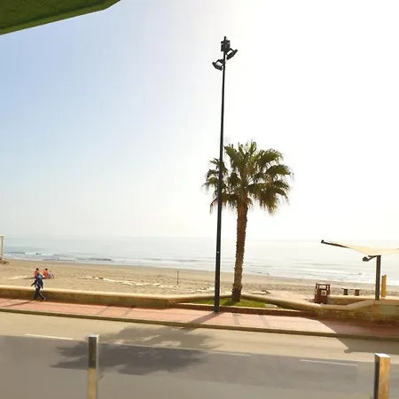 Fuengirola, Primera Linea De Playa *