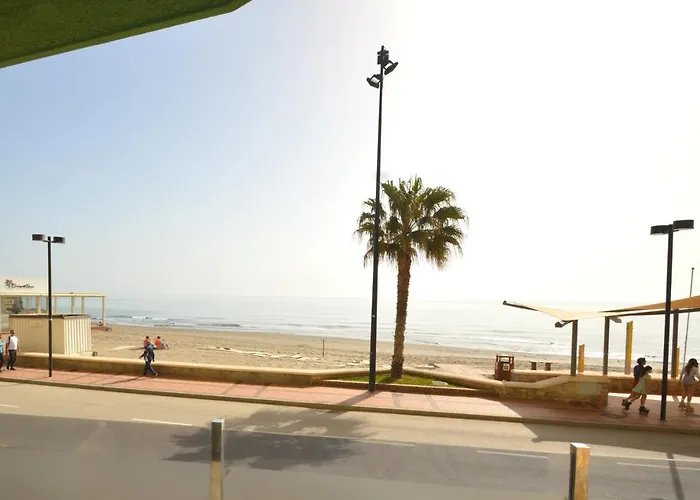 Fuengirola, Primera Linea De Playa *