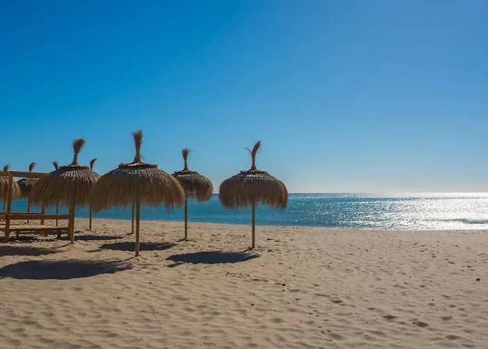 Fuengirola, Primera Linea De Playa Апартаменты *