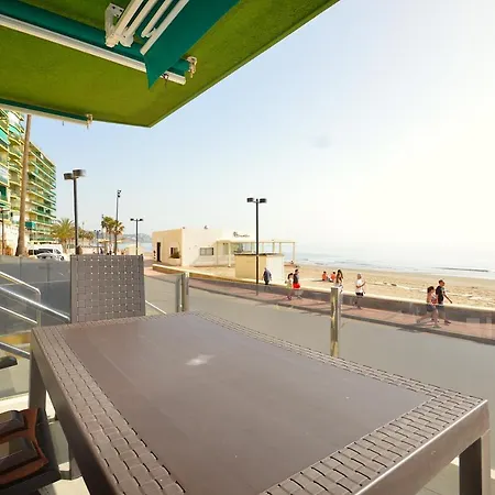 Fuengirola, Primera Linea De Playa * フエンヒロラ